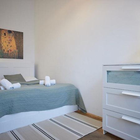 Self-Check-In & Perfect Metro Connection I Apartman Bécs Kültér fotó